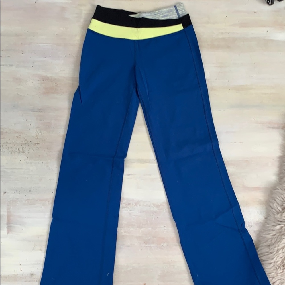 Wunder under yoga pants